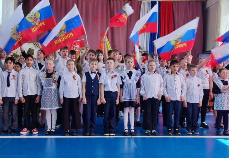 Праздничный концерт ко Дню Победы.